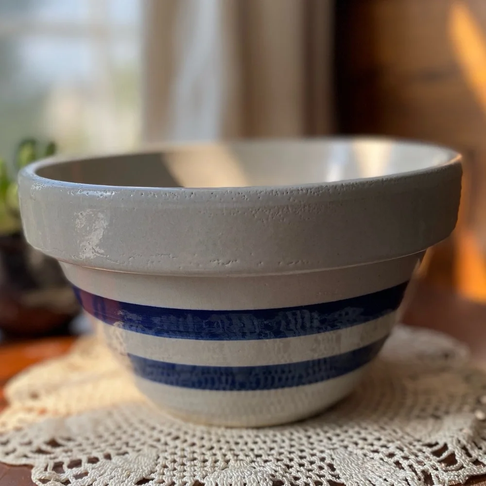 Vintage RRP Roseville Ohio Beige Blue Band 8”x5.5” Stoneware Mixing Bowl